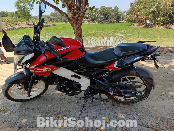 Pulsar ns160